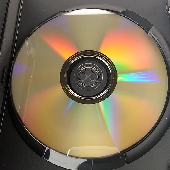 V For Vendetta Widescreen DVD - Picture 9 of 11